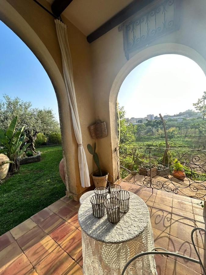 Bed and Breakfast La Finestra Sul Limone Castelvetrano Екстер'єр фото